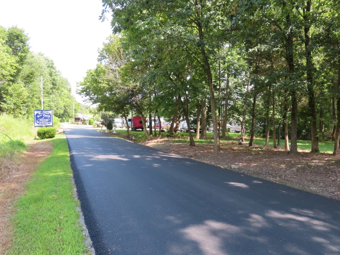 04_Brooks_RV_Park_full_hookup_campground_Louisville_KY