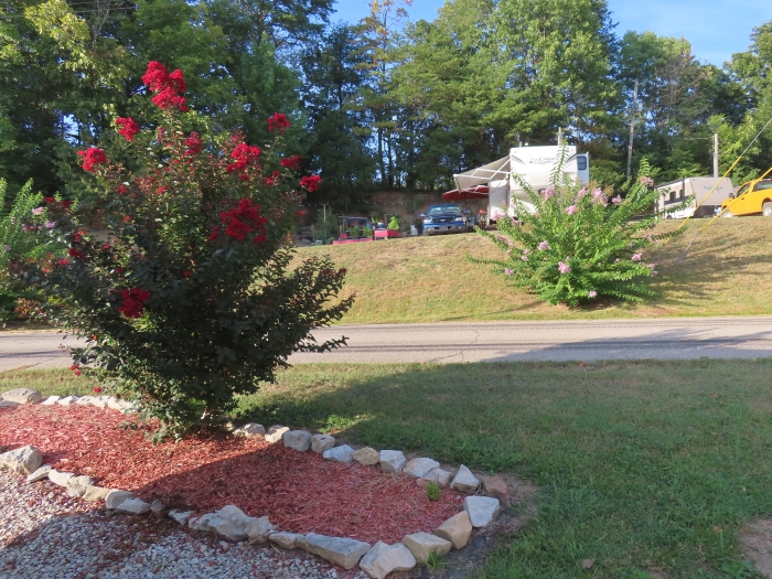 10_Brooks_RV_Park_full_hookup_campground_Louisville_KY