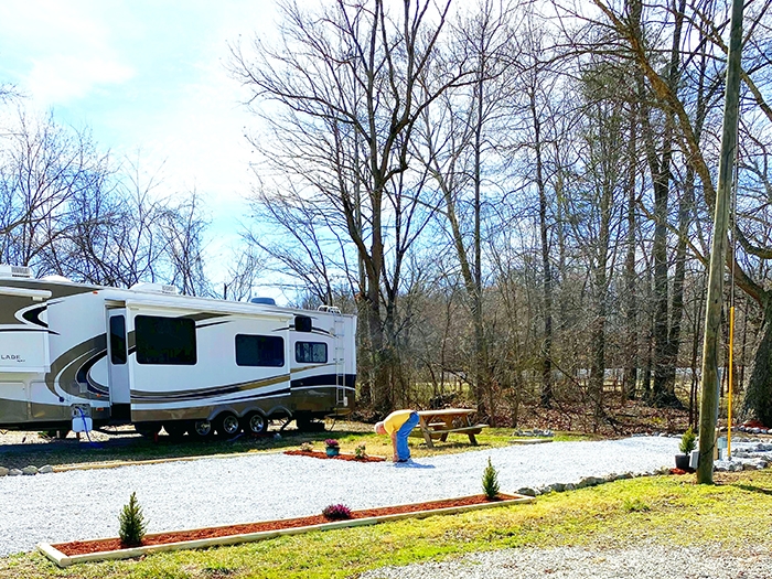 19_Brooks_RV_Park_full_hookup_campground_Louisville_KY