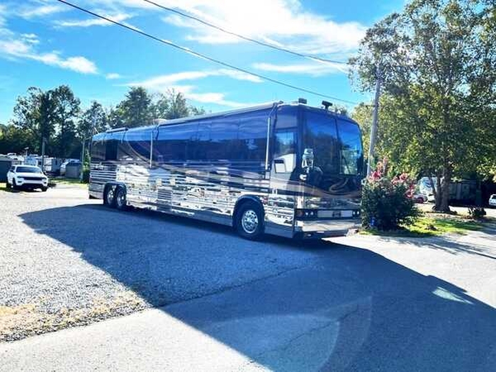 20_Brooks_RV_Park_full_hookup_campground_Louisville_KY