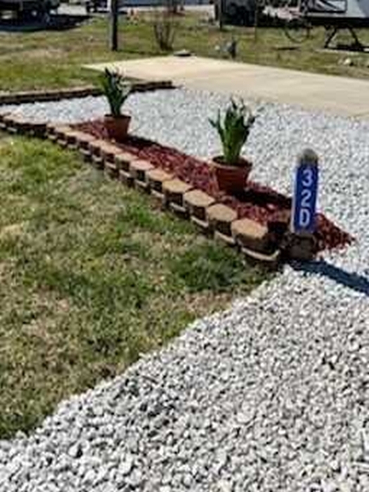 23_Brooks_RV_Park_full_hookup_campground_Louisville_KY