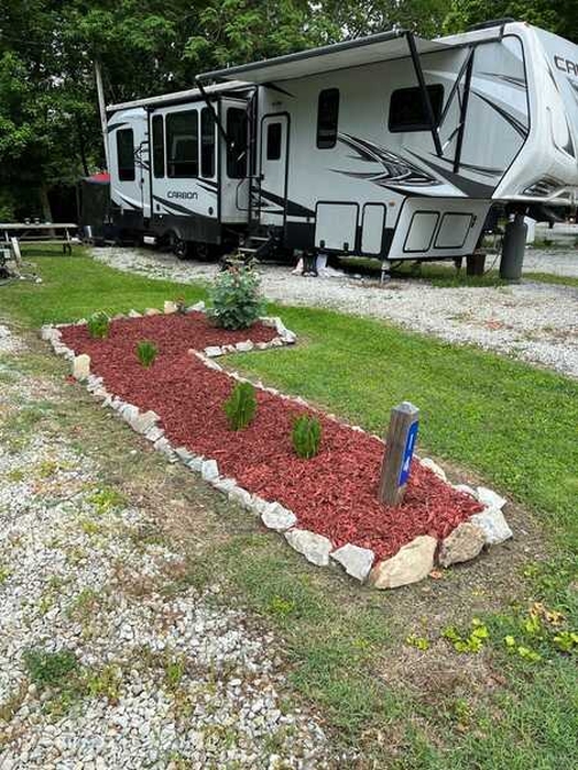 24_Brooks_RV_Park_full_hookup_campground_Louisville_KY