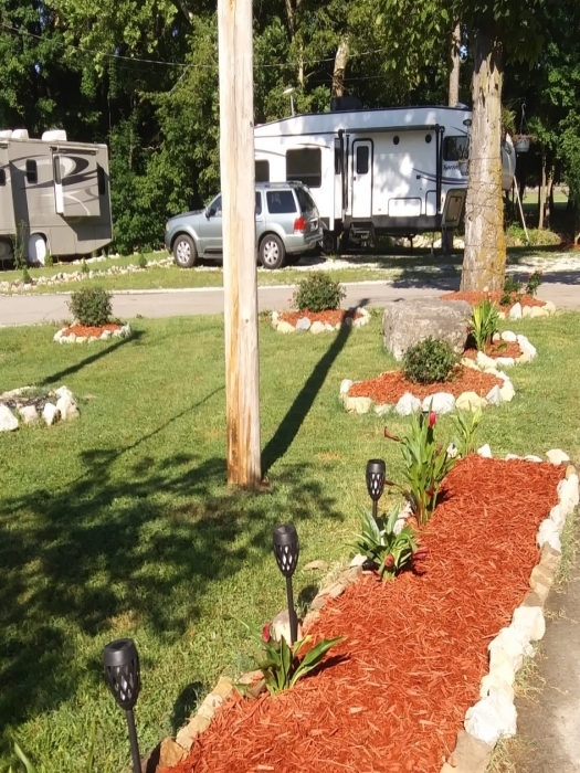28_Brooks_RV_Park_full_hookup_campground_Louisville_KY