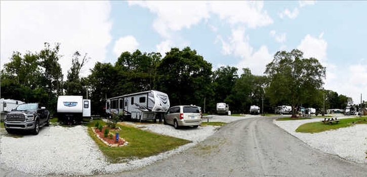 45_Brooks_RV_Park_full_hookup_campground_Louisville_KY